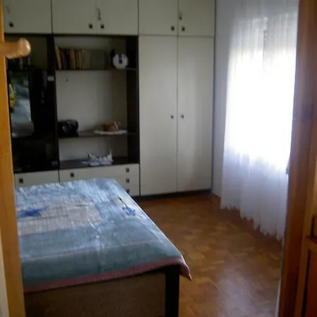 Apartman Thea Apartment