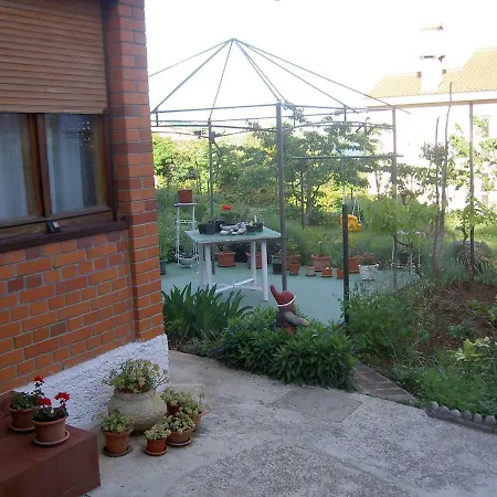 Apartman Thea *