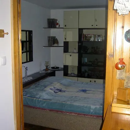 Apartman Thea *
